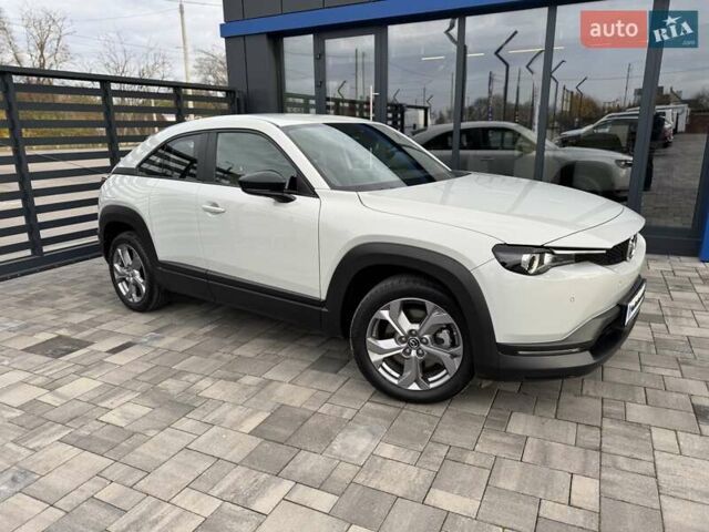 Серый Мазда MX-30, объемом двигателя 0 л и пробегом 65 тыс. км за 14500 $, фото 6 на Automoto.ua