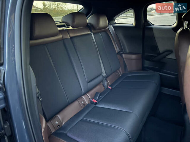 Серый Мазда MX-30, объемом двигателя 0 л и пробегом 89 тыс. км за 13400 $, фото 52 на Automoto.ua