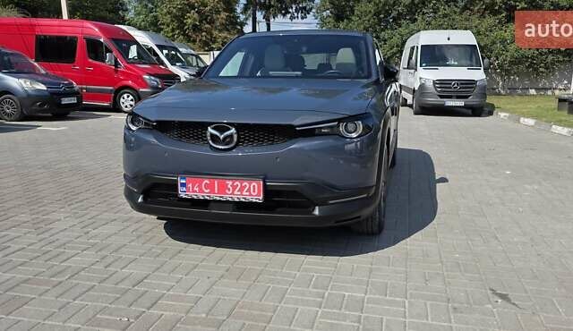 Сірий Мазда MX-30, об'ємом двигуна 0 л та пробігом 57 тис. км за 14777 $, фото 5 на Automoto.ua