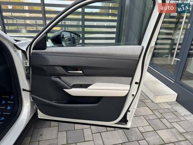 Серый Мазда MX-30, объемом двигателя 0 л и пробегом 65 тыс. км за 14500 $, фото 35 на Automoto.ua