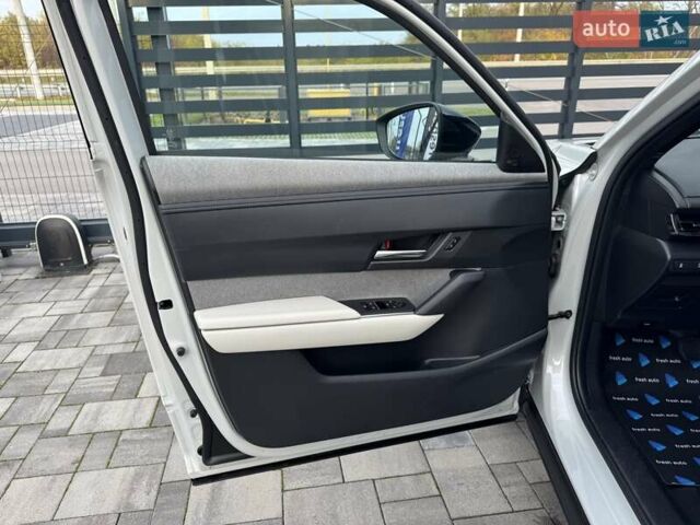 Серый Мазда MX-30, объемом двигателя 0 л и пробегом 65 тыс. км за 14500 $, фото 13 на Automoto.ua