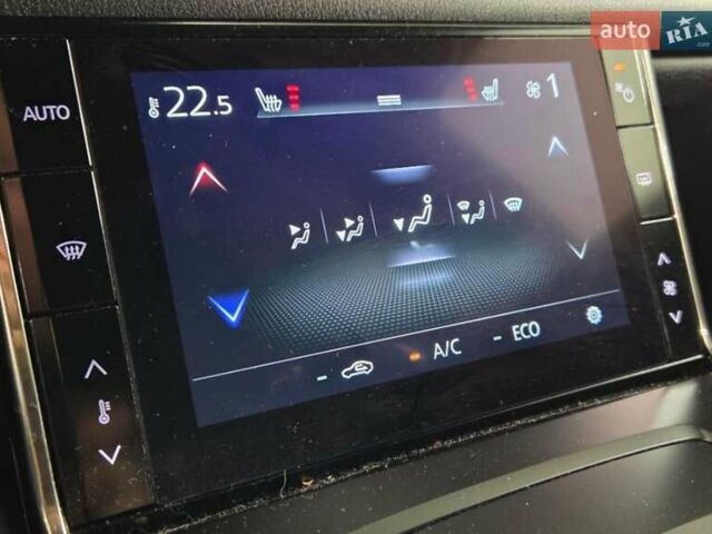 Мазда MX-30 2021 в Киеве на Automoto.ua Серый Мазда MX-30, объемом двигателя 0 л и пробегом 105 тыс. км за 14800 $, фото 12 на Automoto.ua