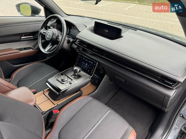 Серый Мазда MX-30, объемом двигателя 0 л и пробегом 43 тыс. км за 14499 $, фото 76 на Automoto.ua