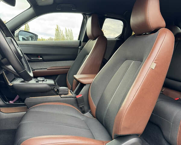 Серый Мазда MX-30, объемом двигателя 0 л и пробегом 43 тыс. км за 14499 $, фото 37 на Automoto.ua