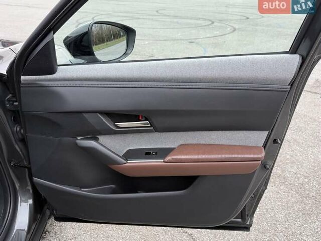 Серый Мазда MX-30, объемом двигателя 0 л и пробегом 22 тыс. км за 15200 $, фото 35 на Automoto.ua