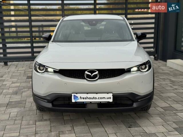 Серый Мазда MX-30, объемом двигателя 0 л и пробегом 65 тыс. км за 14500 $, фото 1 на Automoto.ua