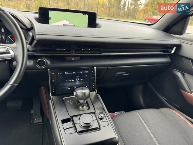 Серый Мазда MX-30, объемом двигателя 0 л и пробегом 43 тыс. км за 14499 $, фото 45 на Automoto.ua