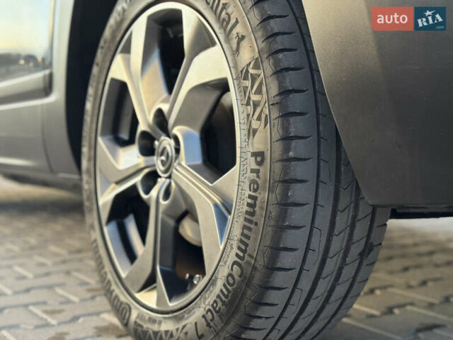 Серый Мазда MX-30, объемом двигателя 0 л и пробегом 89 тыс. км за 13400 $, фото 26 на Automoto.ua