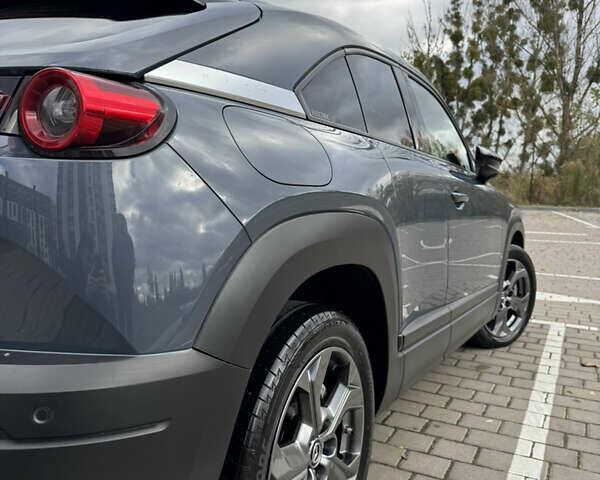 Серый Мазда MX-30, объемом двигателя 0 л и пробегом 43 тыс. км за 14499 $, фото 16 на Automoto.ua