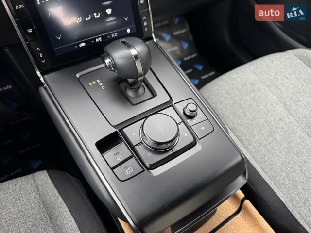 Серый Мазда MX-30, объемом двигателя 0 л и пробегом 65 тыс. км за 14500 $, фото 27 на Automoto.ua