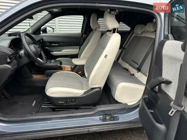 Серый Мазда MX-30, объемом двигателя 0 л и пробегом 85 тыс. км за 14500 $, фото 47 на Automoto.ua