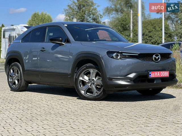 Серый Мазда MX-30, объемом двигателя 0 л и пробегом 37 тыс. км за 15550 $, фото 2 на Automoto.ua