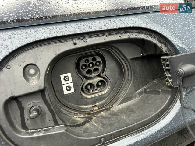 Серый Мазда MX-30, объемом двигателя 0 л и пробегом 85 тыс. км за 14500 $, фото 28 на Automoto.ua