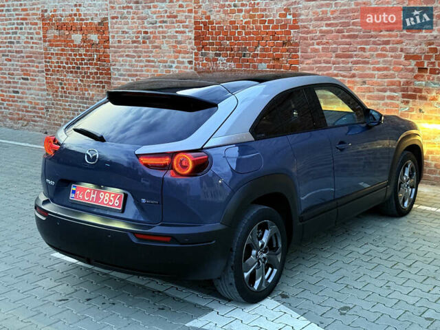 Синий Мазда MX-30, объемом двигателя 0 л и пробегом 55 тыс. км за 14750 $, фото 25 на Automoto.ua