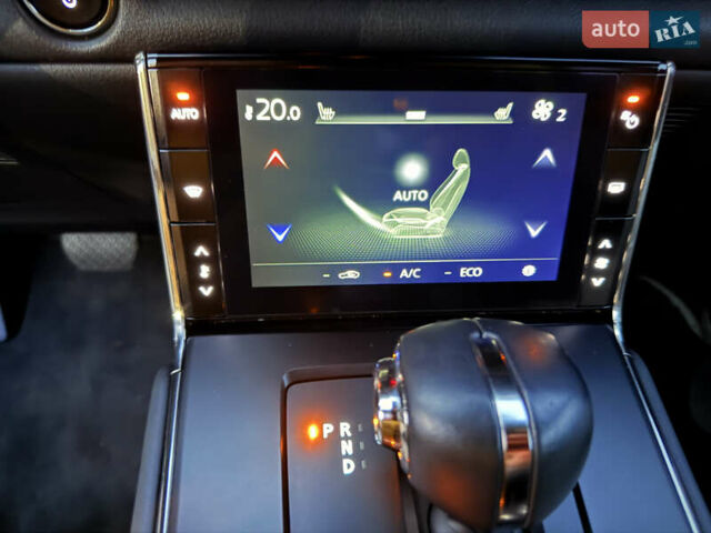 Синий Мазда MX-30, объемом двигателя 0 л и пробегом 55 тыс. км за 14750 $, фото 44 на Automoto.ua