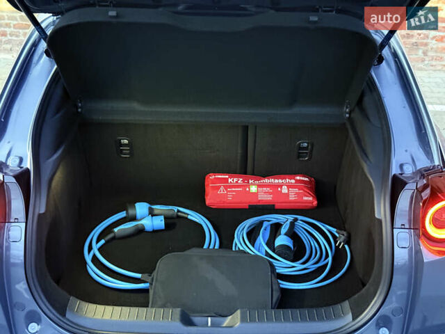 Синий Мазда MX-30, объемом двигателя 0 л и пробегом 55 тыс. км за 14750 $, фото 33 на Automoto.ua