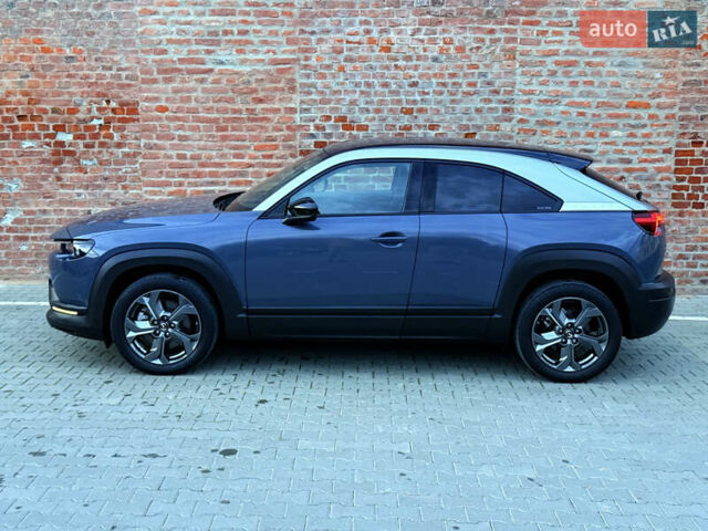 Синий Мазда MX-30, объемом двигателя 0 л и пробегом 55 тыс. км за 14750 $, фото 14 на Automoto.ua