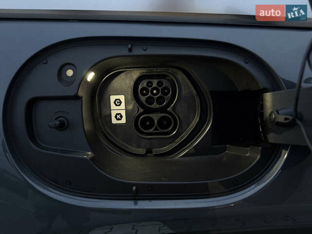 Синий Мазда MX-30, объемом двигателя 0 л и пробегом 55 тыс. км за 14750 $, фото 31 на Automoto.ua