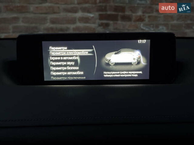 Синий Мазда MX-30, объемом двигателя 0 л и пробегом 55 тыс. км за 14750 $, фото 51 на Automoto.ua