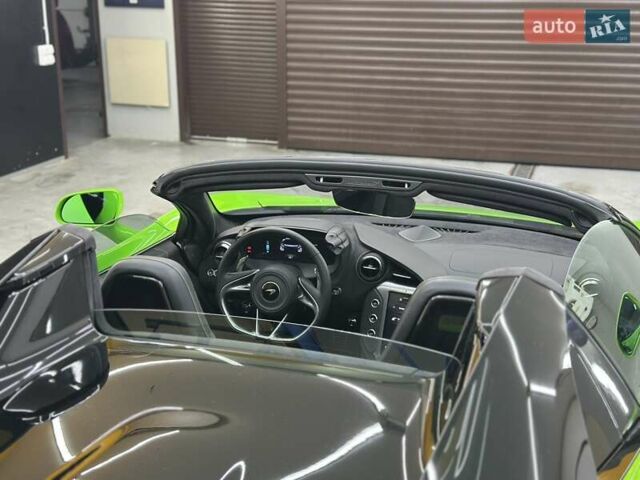 Зеленый МакЛарен 765, объемом двигателя 4 л и пробегом 1 тыс. км за 370000 $, фото 1 на Automoto.ua