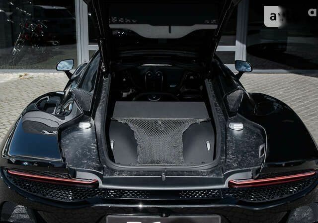 МакЛарен GT, объемом двигателя 4 л и пробегом 5 тыс. км за 250000 $, фото 26 на Automoto.ua