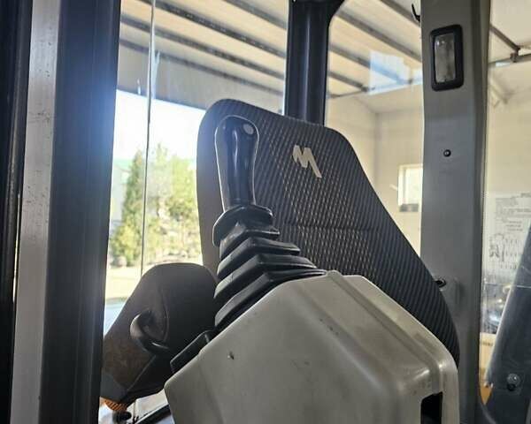 Желтый Мекалак 12MXT, объемом двигателя 3.2 л и пробегом 1 тыс. км за 37000 $, фото 17 на Automoto.ua