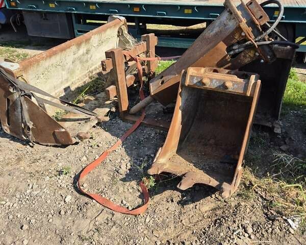 Желтый Мекалак 12MXT, объемом двигателя 3.2 л и пробегом 1 тыс. км за 37000 $, фото 10 на Automoto.ua