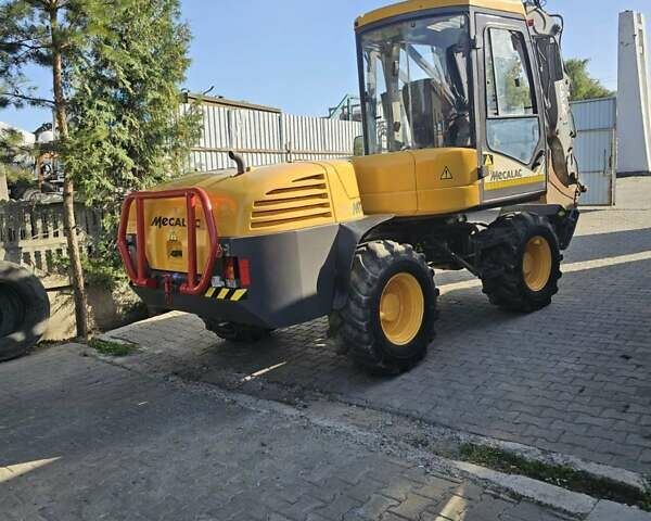 Желтый Мекалак 12MXT, объемом двигателя 3.2 л и пробегом 1 тыс. км за 37000 $, фото 23 на Automoto.ua