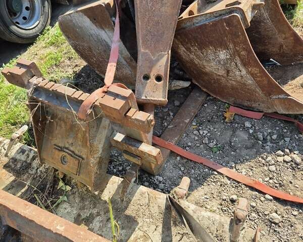 Желтый Мекалак 12MXT, объемом двигателя 3.2 л и пробегом 1 тыс. км за 37000 $, фото 11 на Automoto.ua