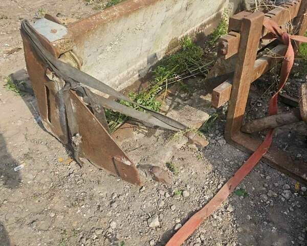 Желтый Мекалак 12MXT, объемом двигателя 3.2 л и пробегом 1 тыс. км за 37000 $, фото 33 на Automoto.ua