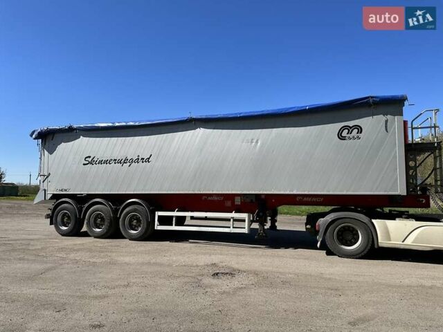 Красный Менчи СА, объемом двигателя 0 л и пробегом 100 тыс. км за 23500 $, фото 9 на Automoto.ua