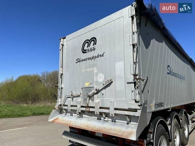 Красный Менчи СА, объемом двигателя 0 л и пробегом 100 тыс. км за 23500 $, фото 25 на Automoto.ua