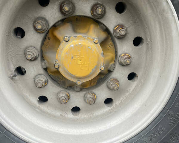 Менчи СЛ, объемом двигателя 0 л и пробегом 800 тыс. км за 17000 $, фото 4 на Automoto.ua