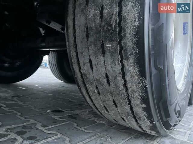 Серый Менчи СЛ, объемом двигателя 0 л и пробегом 0 тыс. км за 27008 $, фото 26 на Automoto.ua