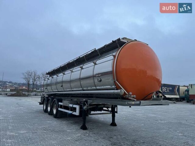 Серый Менчи СЛ, объемом двигателя 0 л и пробегом 0 тыс. км за 27008 $, фото 12 на Automoto.ua