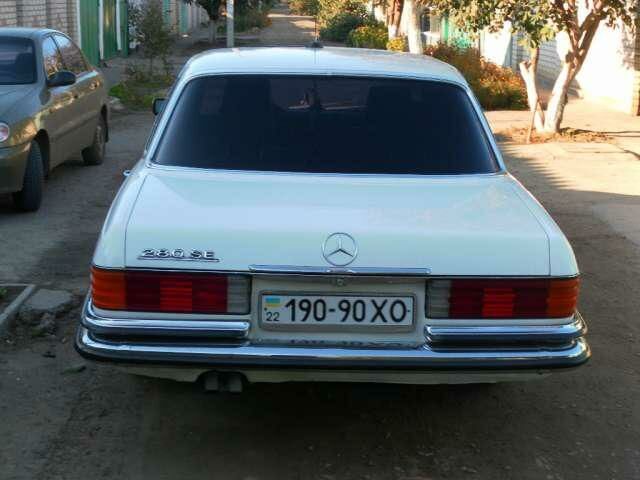 Белый Мерседес 1831, объемом двигателя 2.8 л и пробегом 226 тыс. км за 7000 $, фото 1 на Automoto.ua