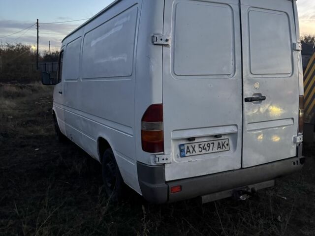 Белый Мерседес 190, объемом двигателя 2.3 л и пробегом 2 тыс. км за 3000 $, фото 2 на Automoto.ua