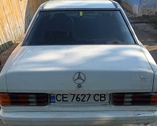 Білий Мерседес 190, об'ємом двигуна 2 л та пробігом 170 тис. км за 1499 $, фото 3 на Automoto.ua
