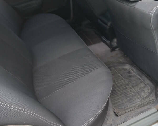 Білий Мерседес 190, об'ємом двигуна 2 л та пробігом 350 тис. км за 1900 $, фото 9 на Automoto.ua