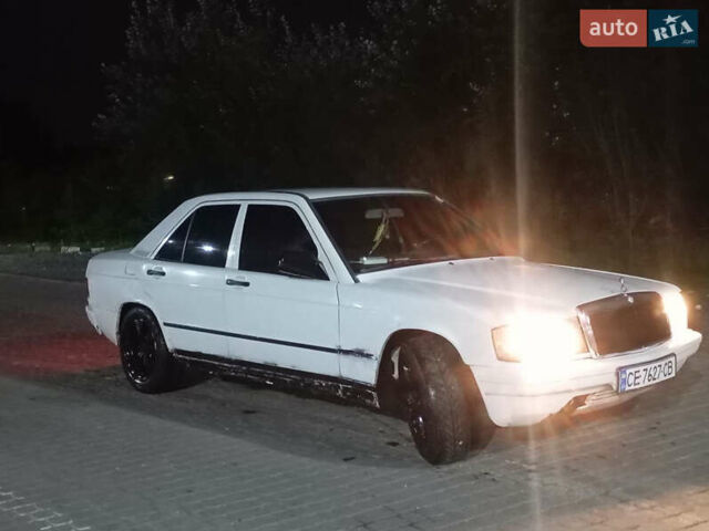 Білий Мерседес 190, об'ємом двигуна 2 л та пробігом 170 тис. км за 1499 $, фото 4 на Automoto.ua