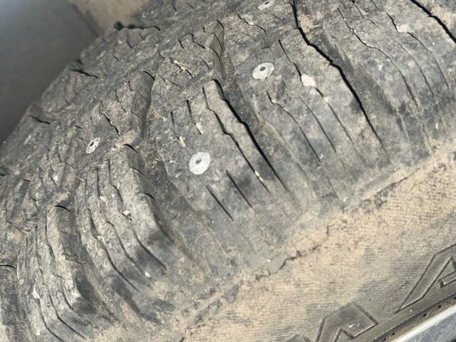 Білий Мерседес 190, об'ємом двигуна 2 л та пробігом 400 тис. км за 1100 $, фото 12 на Automoto.ua