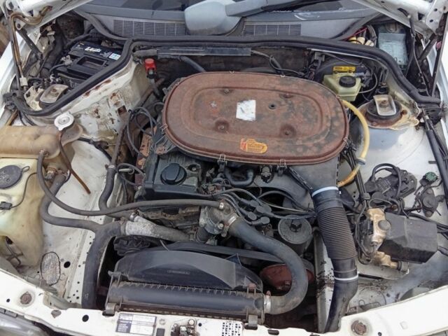 Белый Мерседес 190, объемом двигателя 0 л и пробегом 389 тыс. км за 1680 $, фото 7 на Automoto.ua