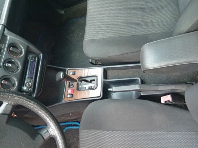 Белый Мерседес 190, объемом двигателя 0 л и пробегом 389 тыс. км за 1680 $, фото 4 на Automoto.ua