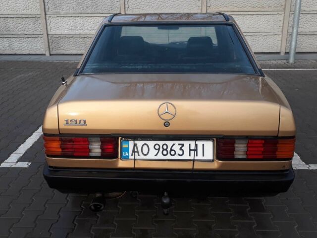 Бежевий Мерседес 190, об'ємом двигуна 2 л та пробігом 350 тис. км за 1700 $, фото 9 на Automoto.ua