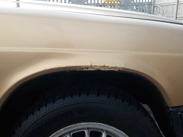 Бежевий Мерседес 190, об'ємом двигуна 2 л та пробігом 350 тис. км за 1700 $, фото 3 на Automoto.ua