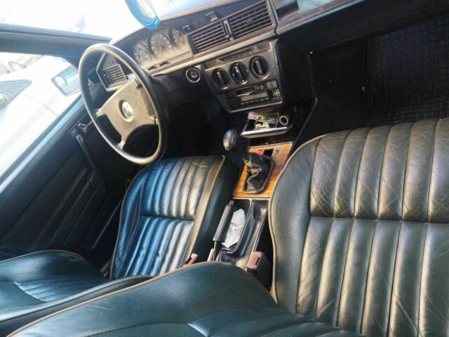 Бежевий Мерседес 190, об'ємом двигуна 2 л та пробігом 350 тис. км за 1700 $, фото 13 на Automoto.ua