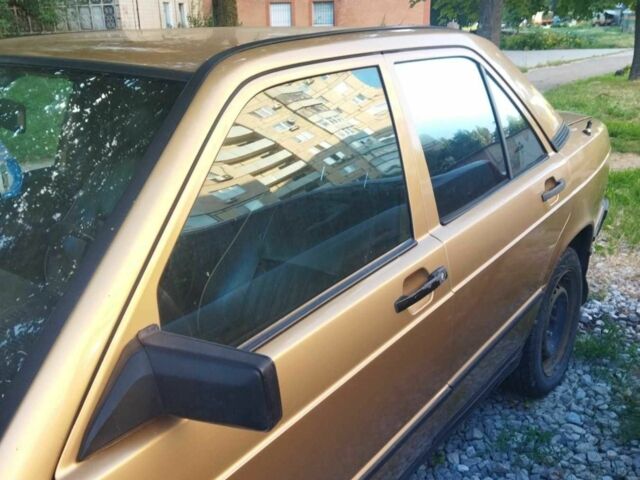 Бежевий Мерседес 190, об'ємом двигуна 2 л та пробігом 350 тис. км за 1700 $, фото 14 на Automoto.ua