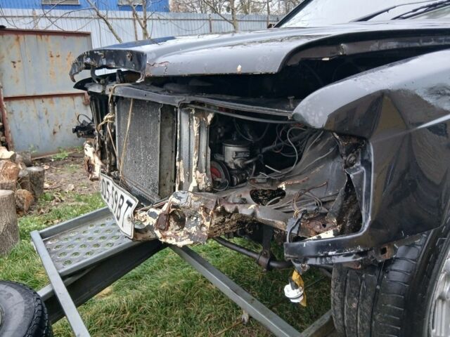 Чорний Мерседес 190, об'ємом двигуна 2 л та пробігом 300 тис. км за 750 $, фото 7 на Automoto.ua