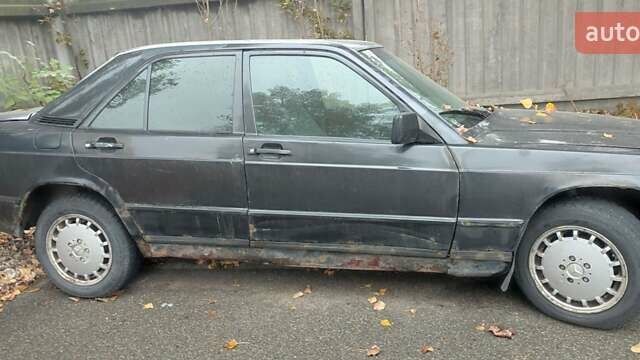 Чорний Мерседес 190, об'ємом двигуна 2 л та пробігом 470 тис. км за 765 $, фото 1 на Automoto.ua