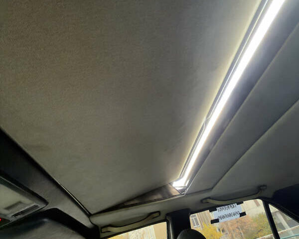 Черный Мерседес 190, объемом двигателя 2 л и пробегом 374 тыс. км за 6500 $, фото 9 на Automoto.ua